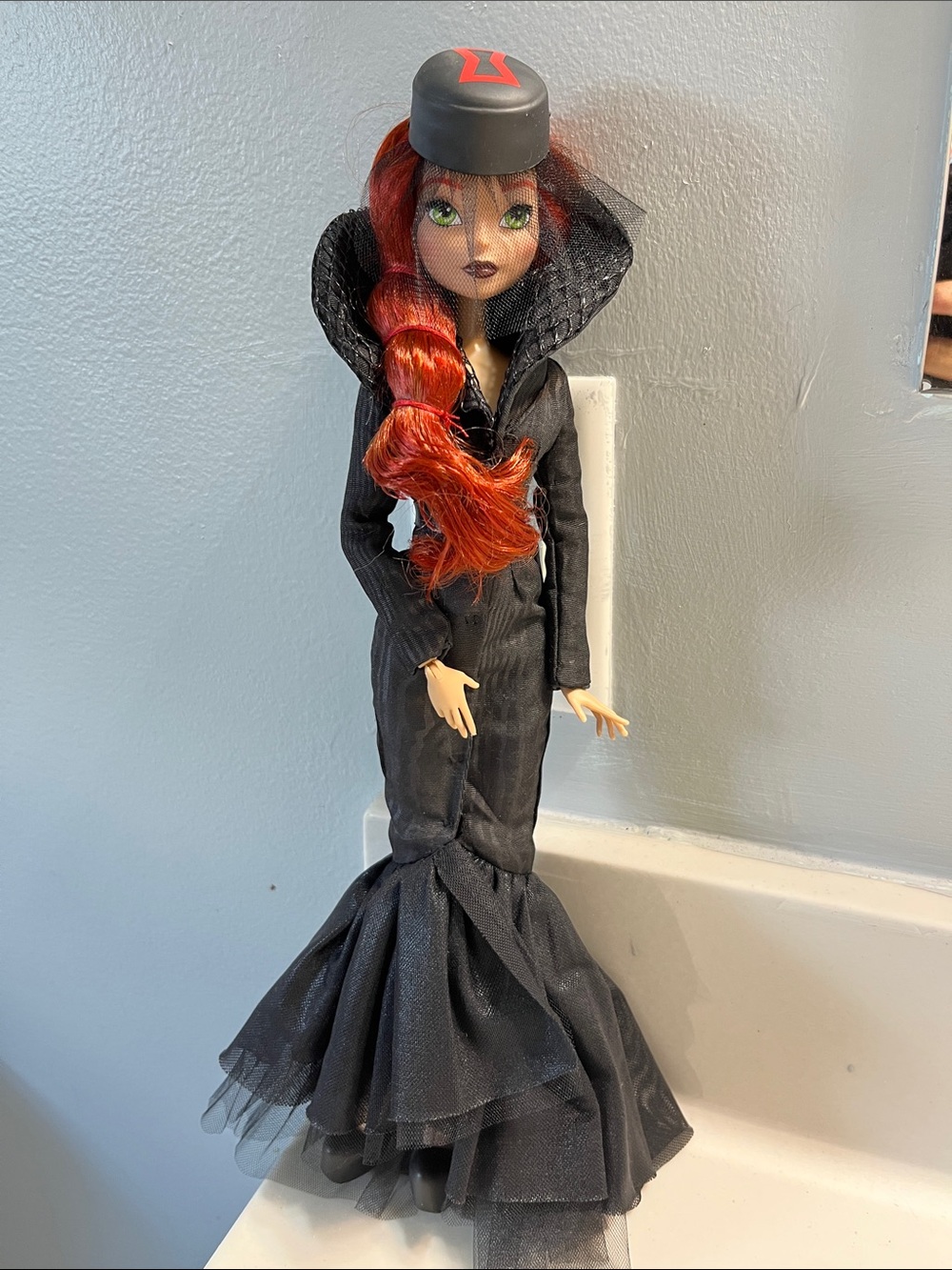 Madame Alexander Fan Girl Collection Black Widow Doll 🕷️